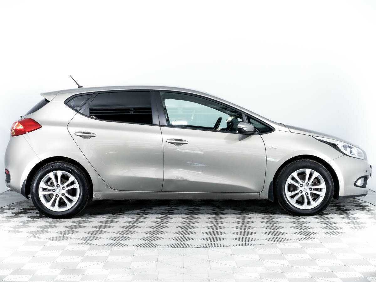 Kia Ceed б/у, 2014, Автоматическая. Фото: #3