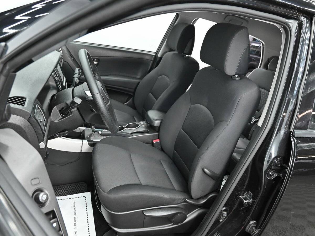 SsangYong Actyon б/у, 2013, Автоматическая. Фото: #4