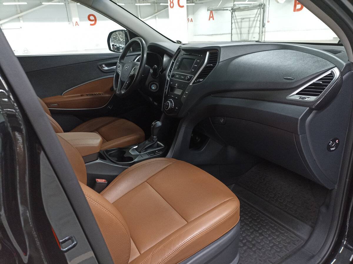 Hyundai Santa Fe б/у, 2017, Автоматическая. Фото: #10
