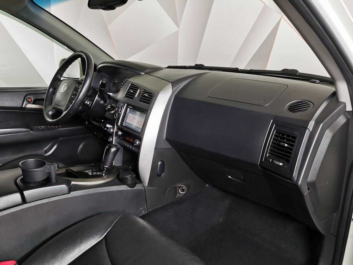 SsangYong Kyron б/у, 2013, Автоматическая. Фото: #8