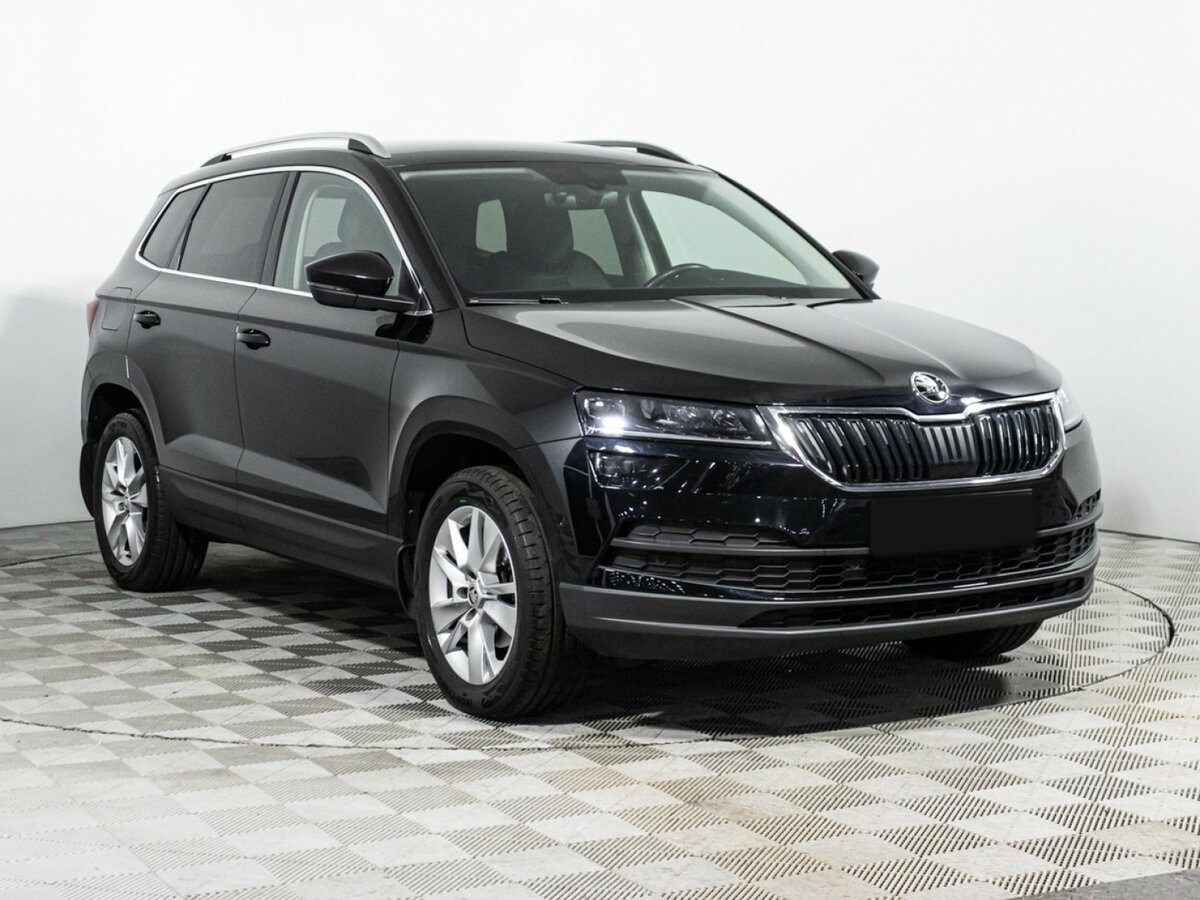 Skoda Karoq б/у, 2021, Автоматическая. Фото: #2