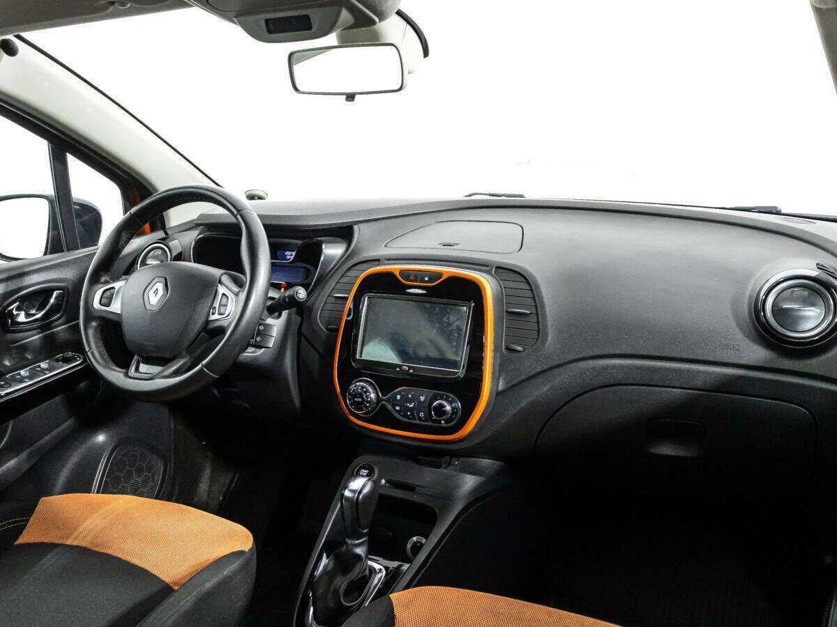 Renault Kaptur б/у, 2016, Автоматическая. Фото: #8