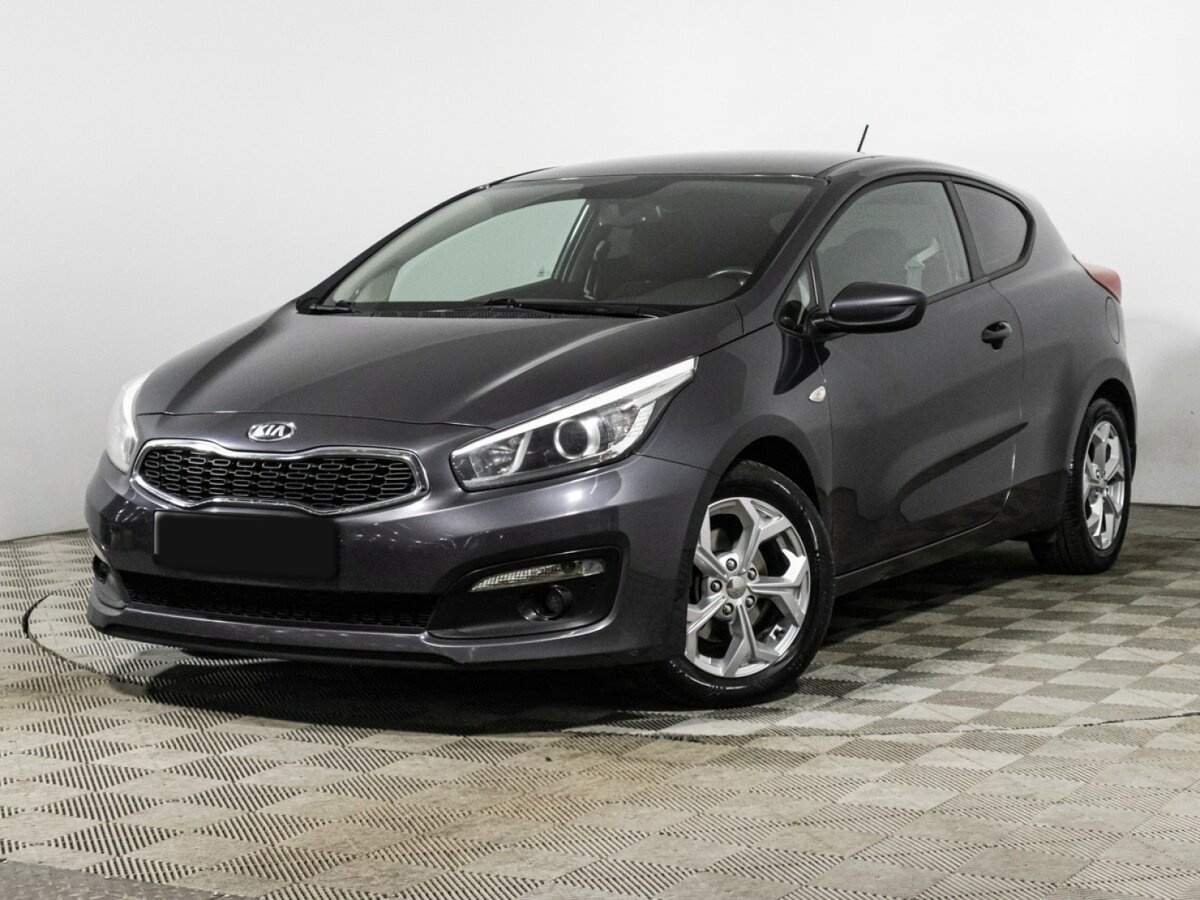Kia Ceed б/у, 2015, Автоматическая. Фото: #0
