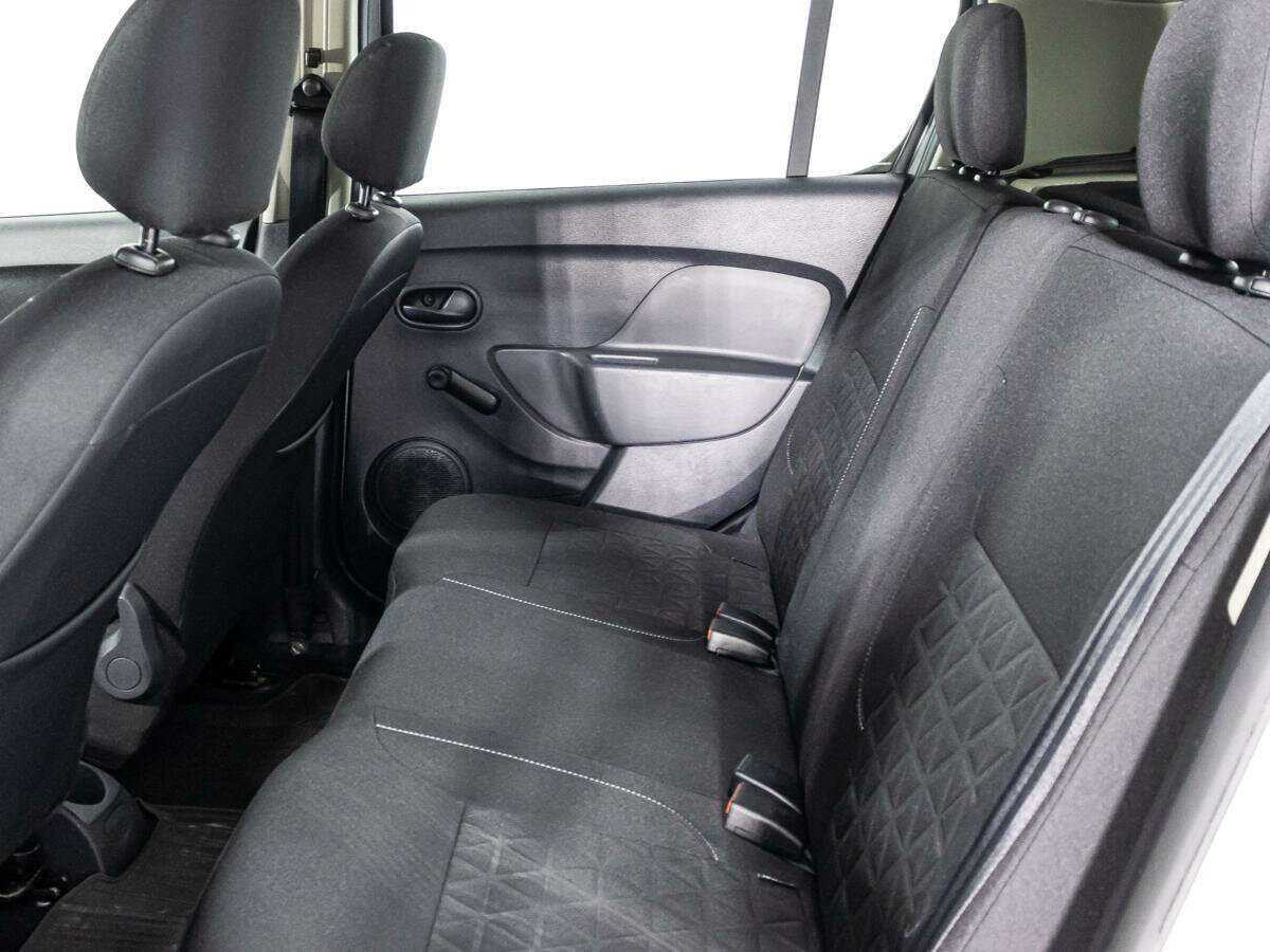Renault Sandero б/у, 2015, Механическая. Фото: #9