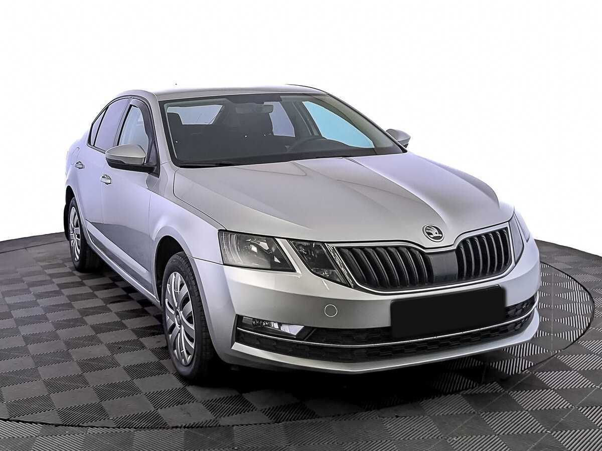 Skoda Octavia б/у, 2018, Роботизированная. Фото: #2