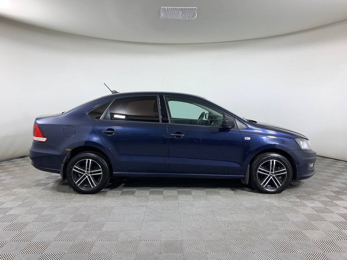 Volkswagen Polo б/у, 2017, Автоматическая. Фото: #3