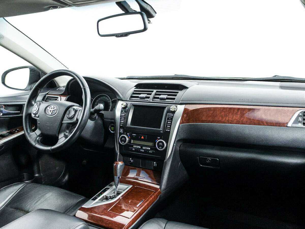 Toyota Camry б/у, 2012, Автоматическая. Фото: #8