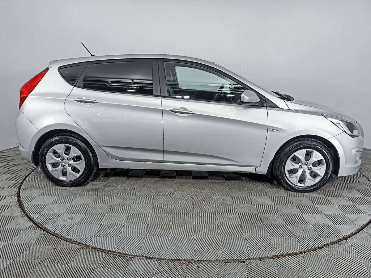 Hyundai Solaris б/у, 2016, Автоматическая. Фото: #3