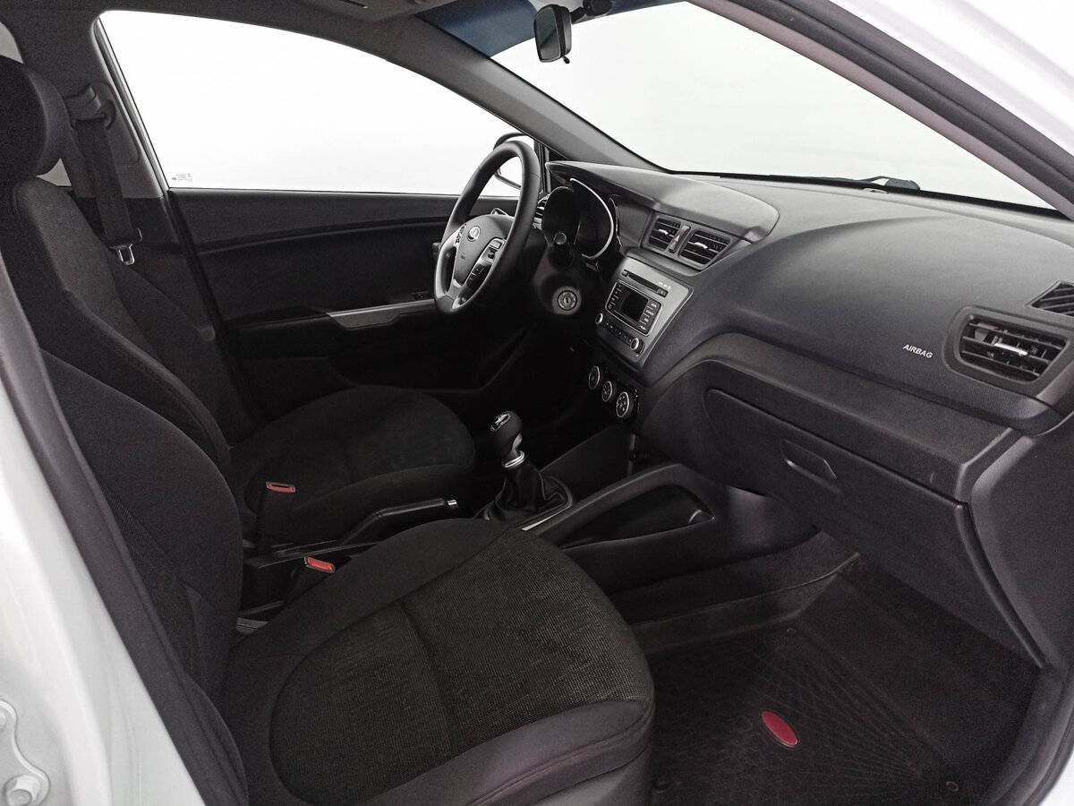 Kia Rio б/у, 2015, Механическая. Фото: #10