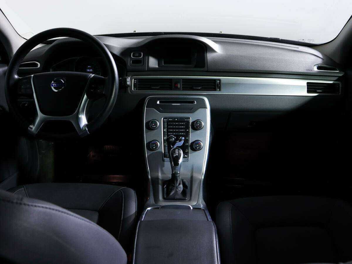 Volvo XC70 б/у, 2014, Автоматическая. Фото: #9