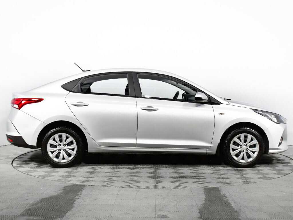 Hyundai Solaris б/у, 2021, Автоматическая. Фото: #3