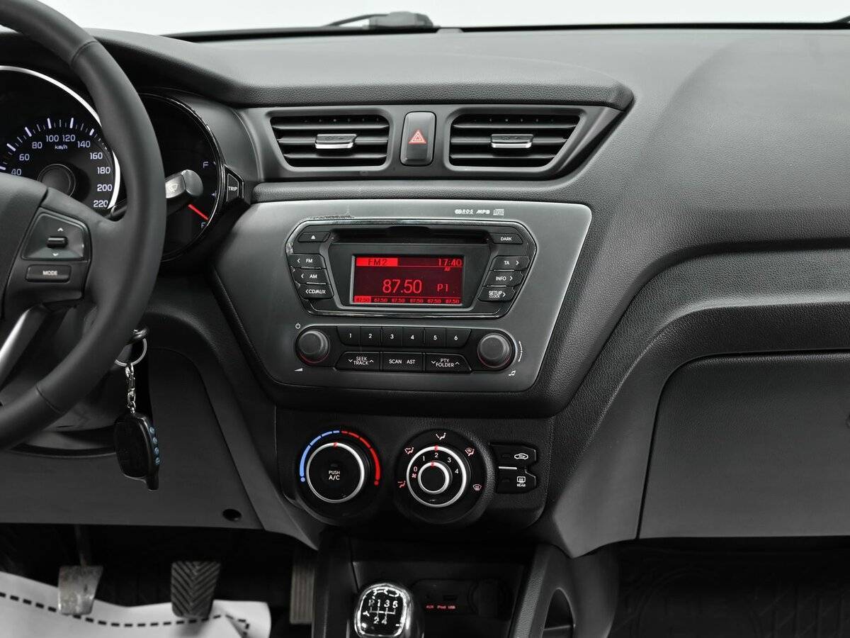 Kia Rio б/у, 2013, Механическая. Фото: #9
