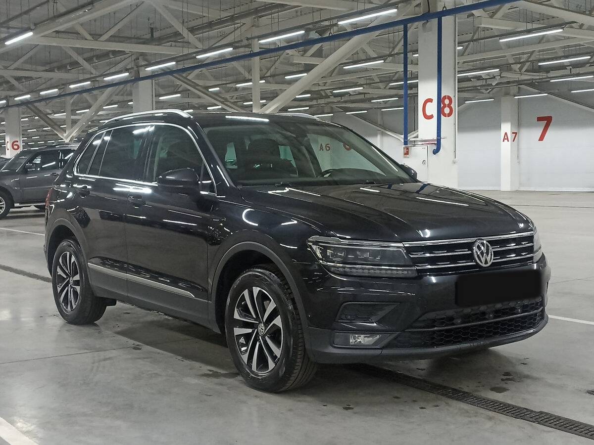 Volkswagen Tiguan б/у, 2019, Роботизированная. Фото: #2