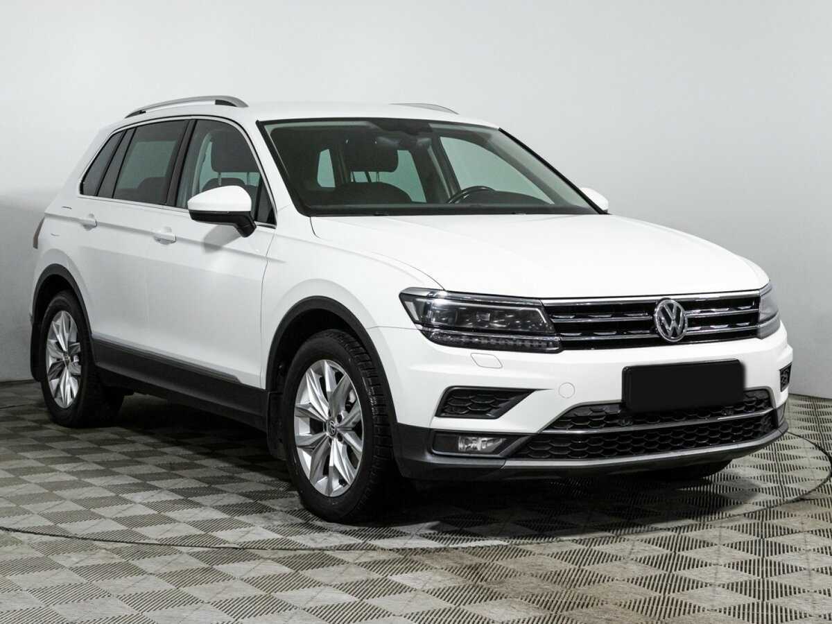 Volkswagen Tiguan б/у, 2017, Роботизированная. Фото: #2