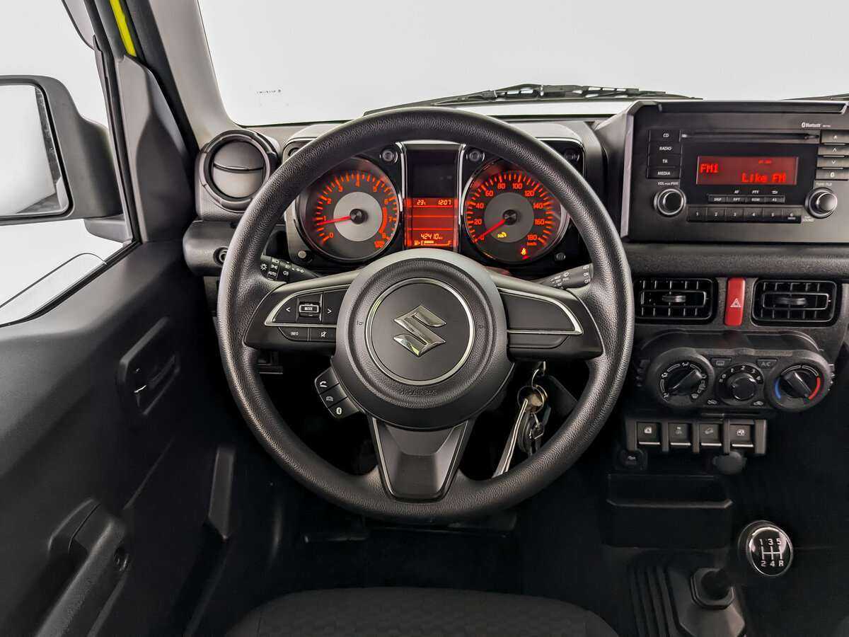 Suzuki Jimny б/у, 2019, Механическая. Фото: #16