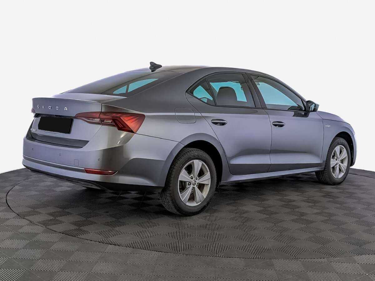 Skoda Octavia б/у, 2021, Автоматическая. Фото: #4
