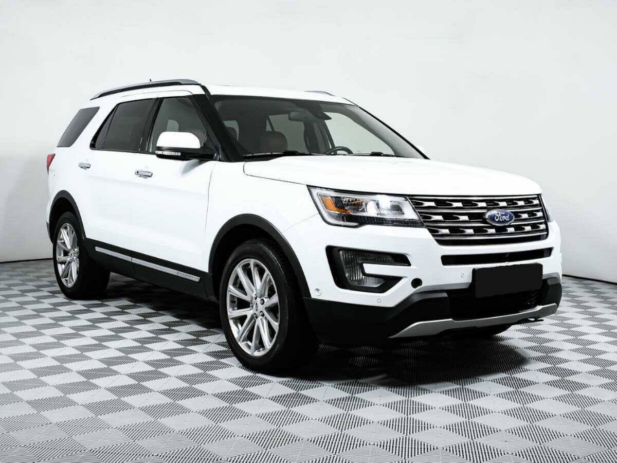 Ford Explorer б/у, 2017, Автоматическая. Фото: #2