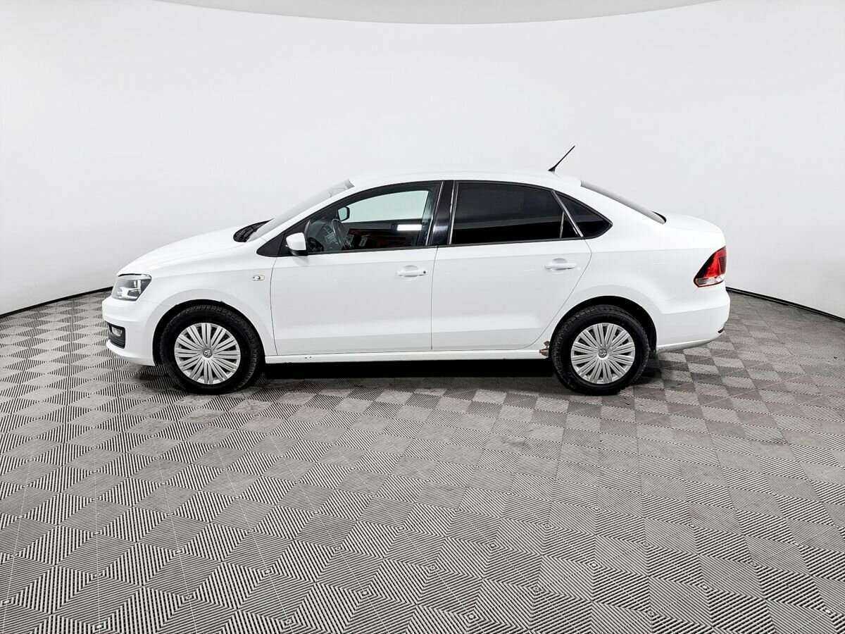 Volkswagen Polo б/у, 2015, Механическая. Фото: #7