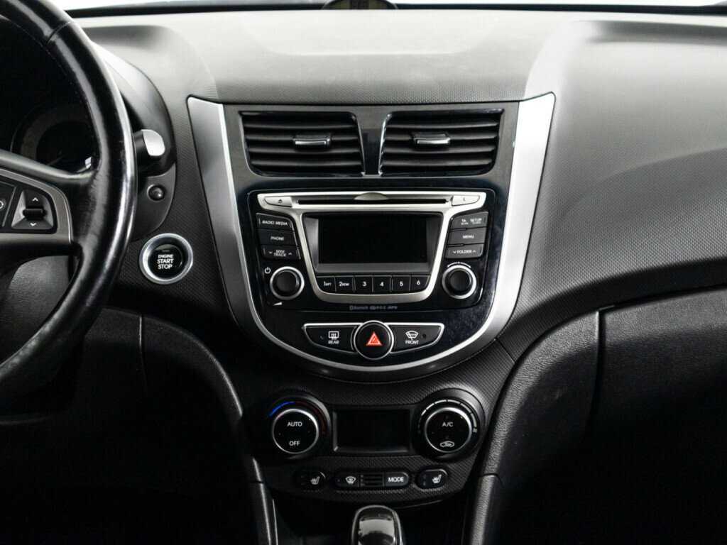 Hyundai Solaris б/у, 2015, Автоматическая. Фото: #13