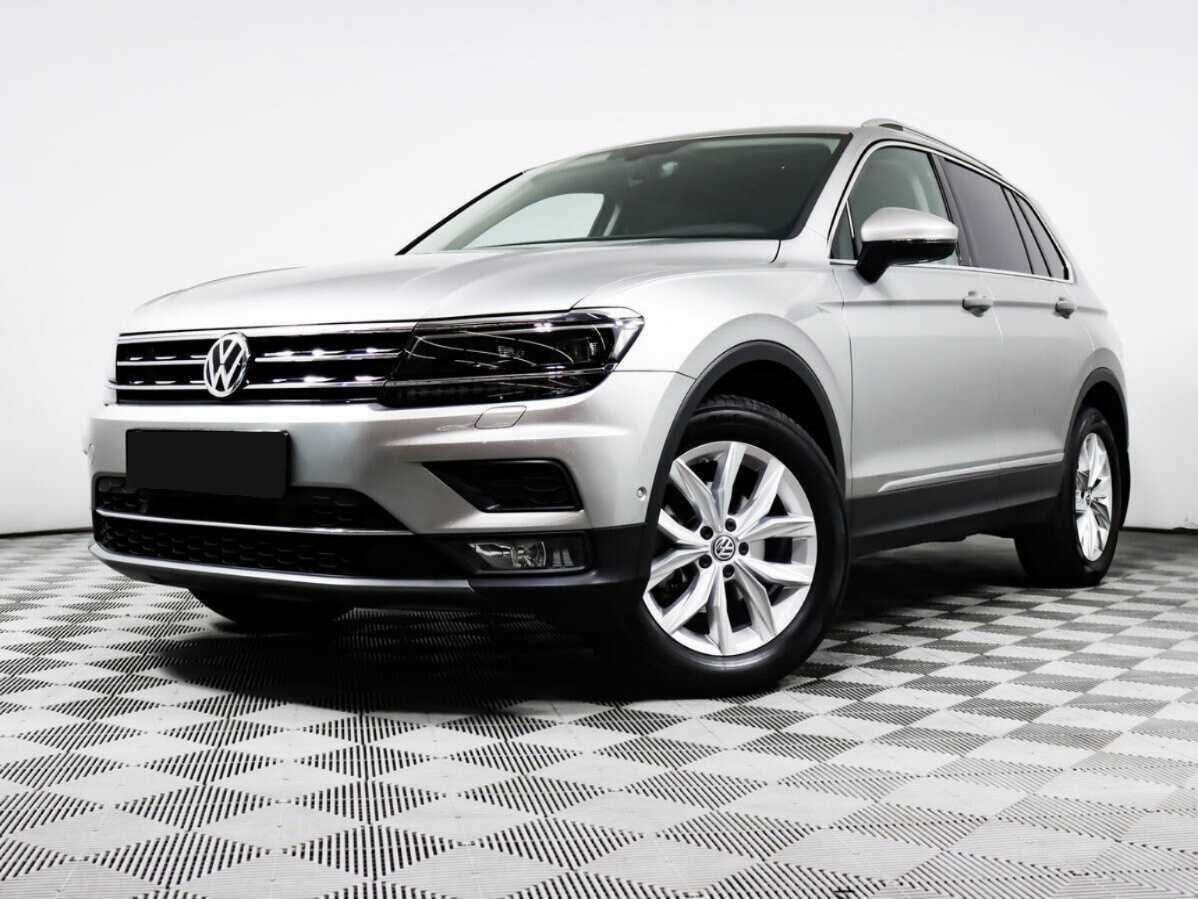 Volkswagen Tiguan б/у, 2017, Роботизированная. Посмотреть фото
