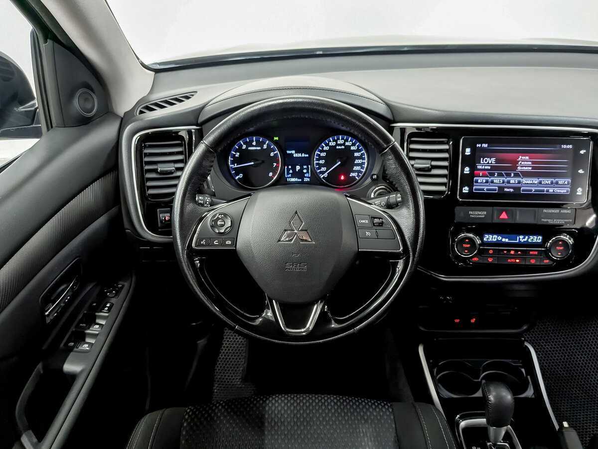 Mitsubishi Outlander б/у, 2018, Вариатор. Фото: #18