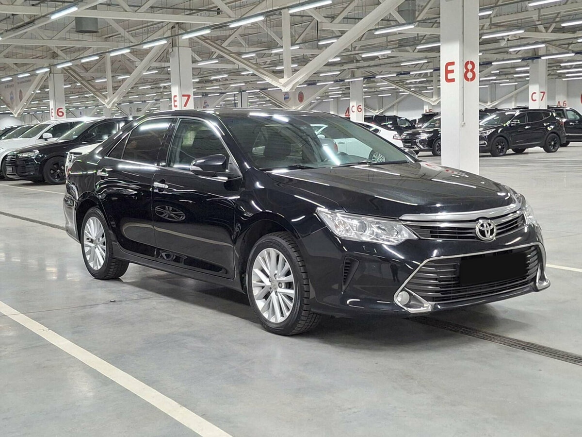 Toyota Camry б/у, 2015, Автоматическая. Фото: #2