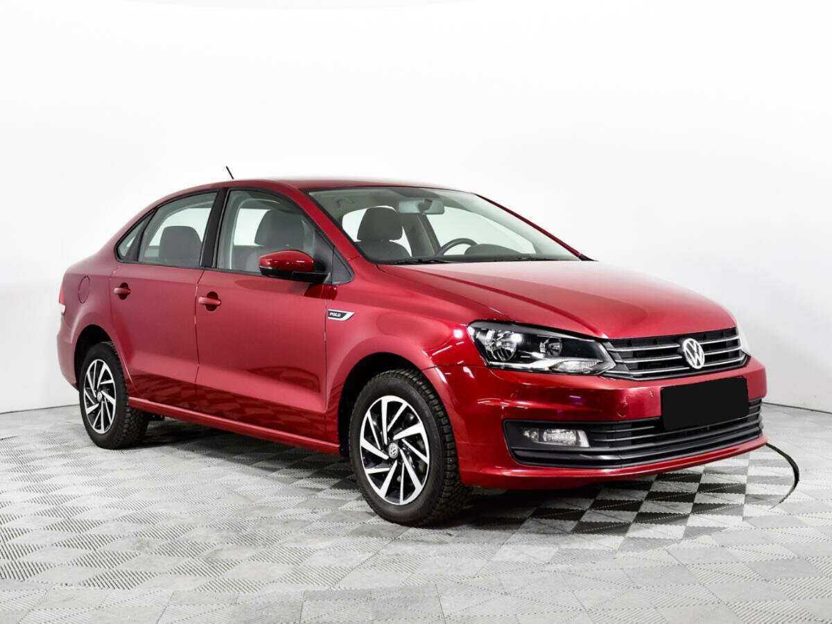 Volkswagen Polo б/у, 2018, Автоматическая. Фото: #2