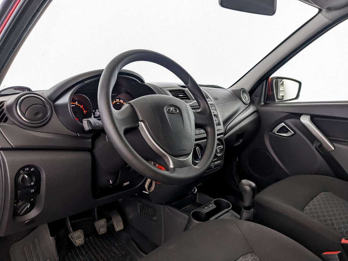 Lada (ВАЗ) Granta б/у, 2020, Механическая. Фото: #13