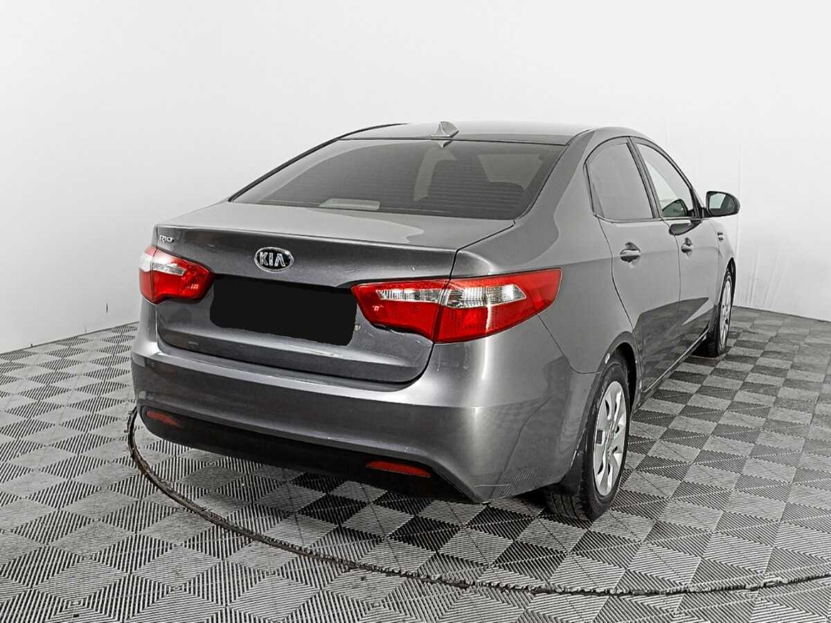 Kia Rio б/у, 2013, Автоматическая. Фото: #2
