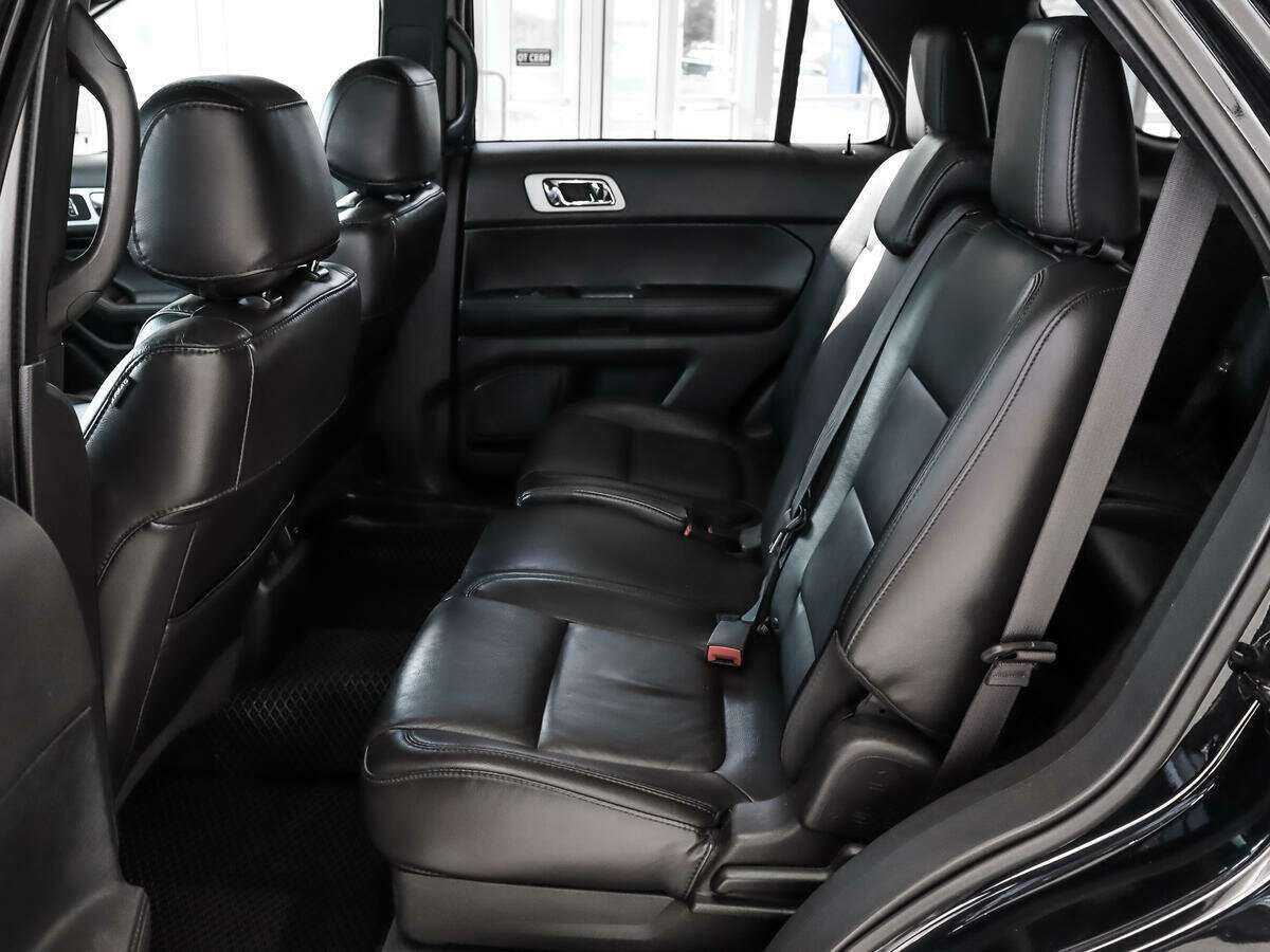 Ford Explorer б/у, 2014, Автоматическая. Фото: #10