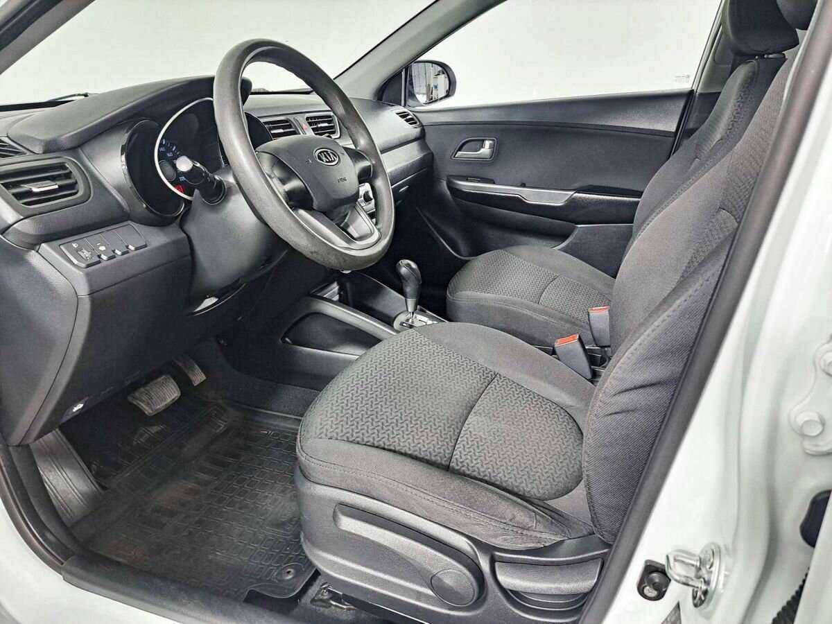 Kia Rio б/у, 2012, Автоматическая. Фото: #15