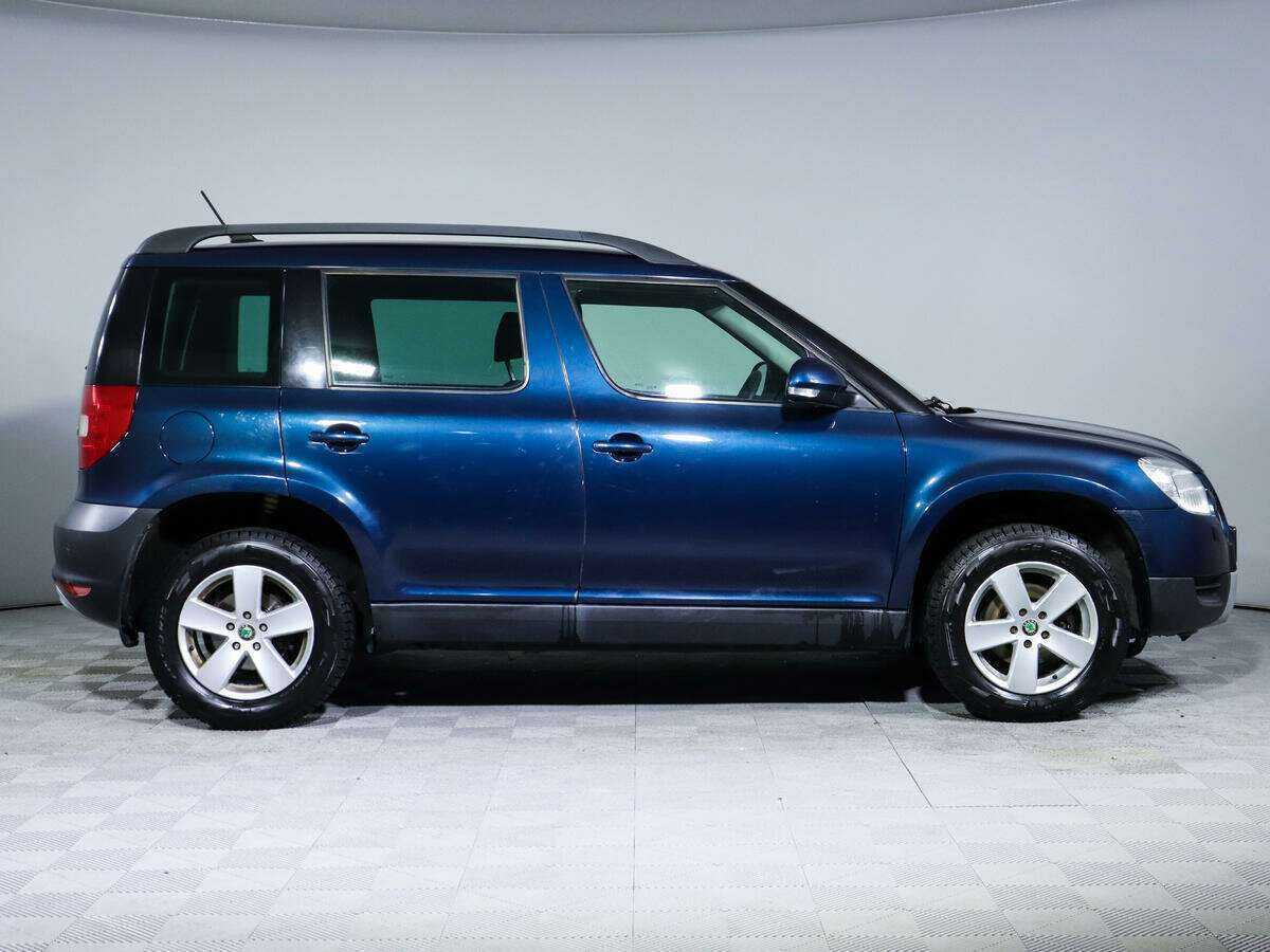 Skoda Yeti б/у, 2012, Механическая. Фото: #3