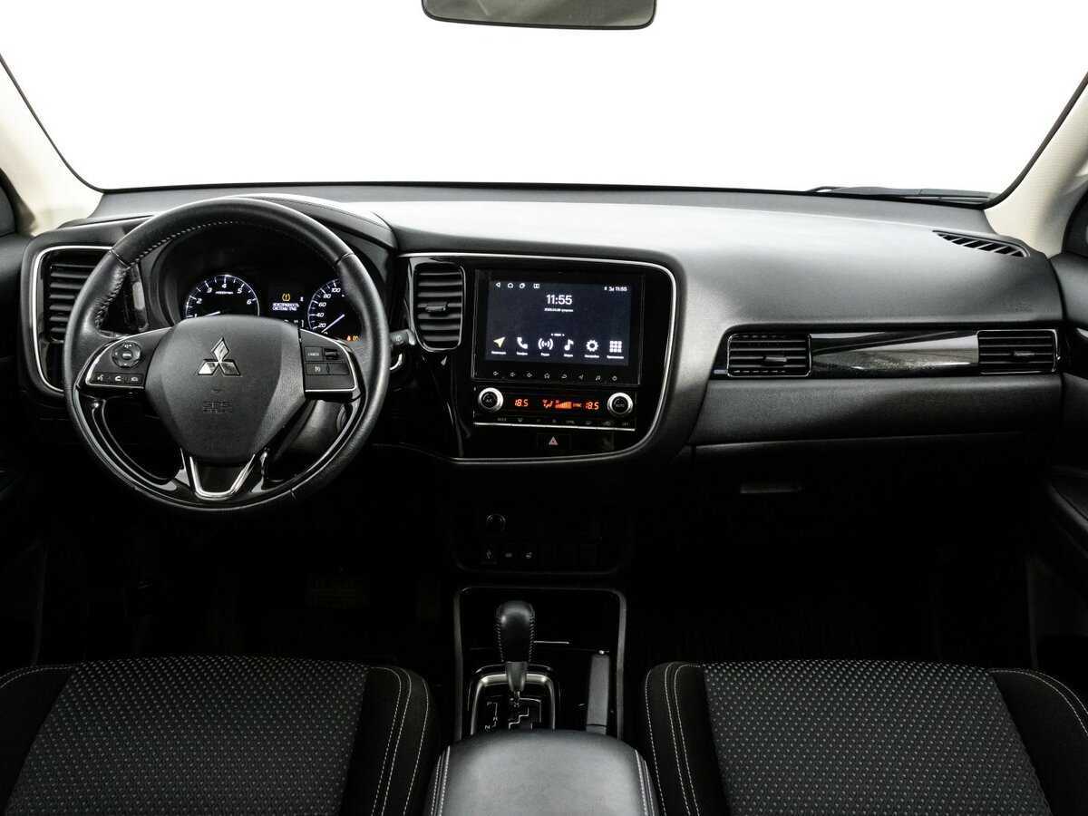 Mitsubishi Outlander б/у, 2021, Вариатор. Фото: #7