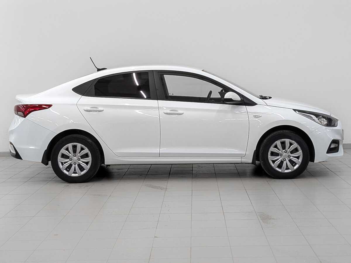 Hyundai Solaris б/у, 2017, Автоматическая. Фото: #3