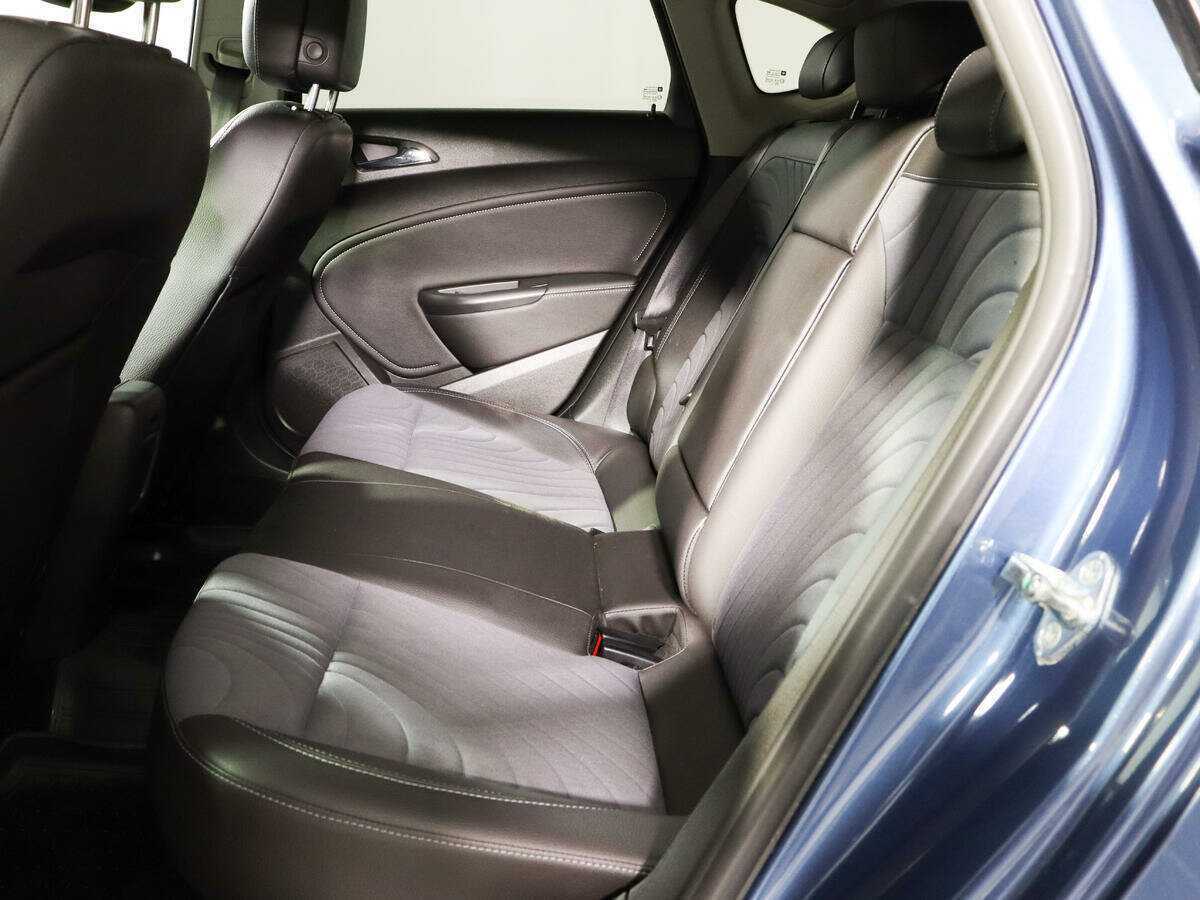 Opel Astra б/у, 2014, Автоматическая. Фото: #7