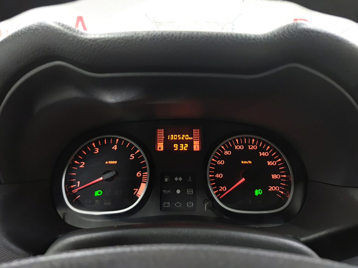 Renault Duster б/у, 2012, Механическая. Фото: #12