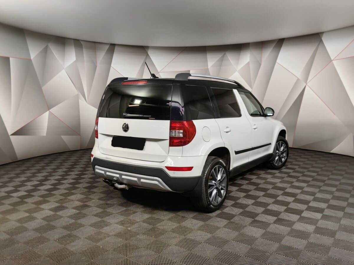 Skoda Yeti б/у, 2017, Роботизированная. Фото: #1