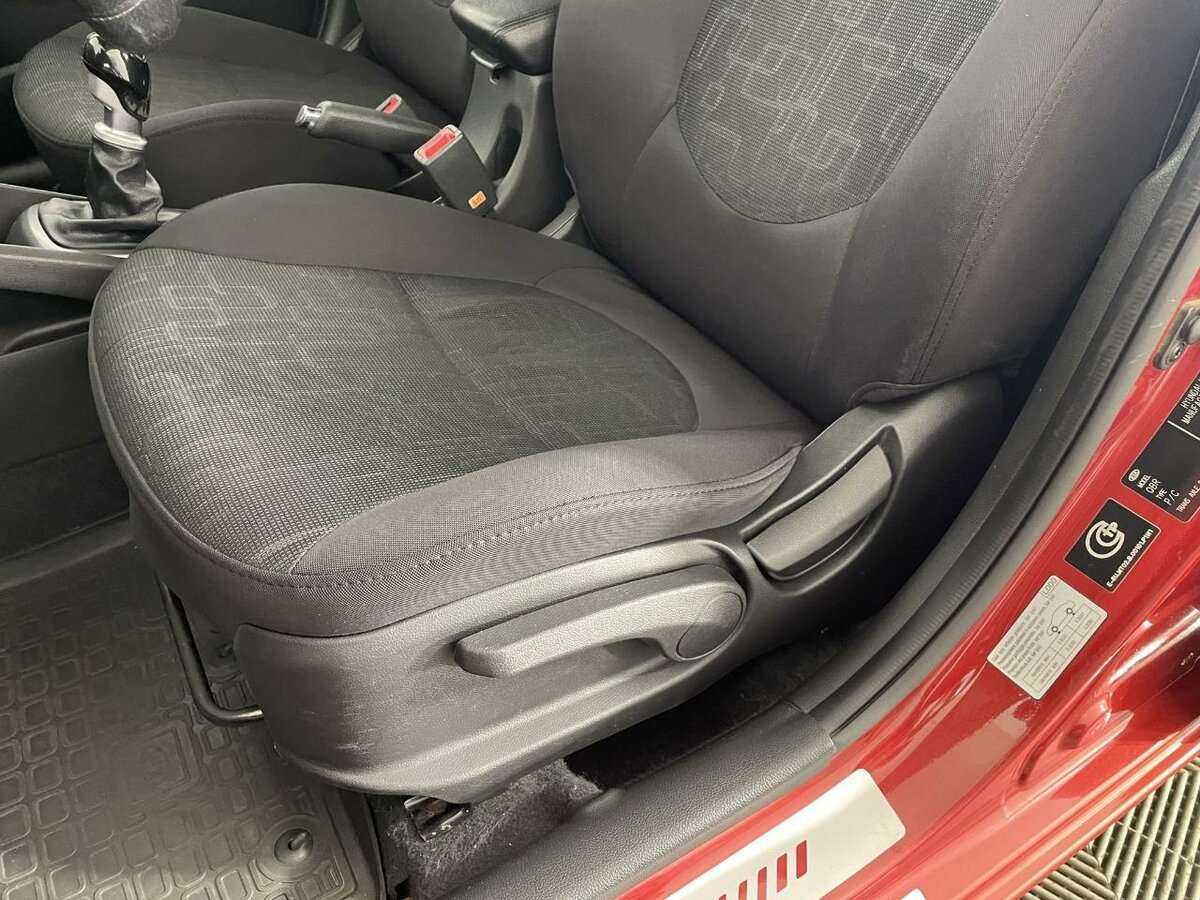 Kia Rio б/у, 2013, Механическая. Фото: #9