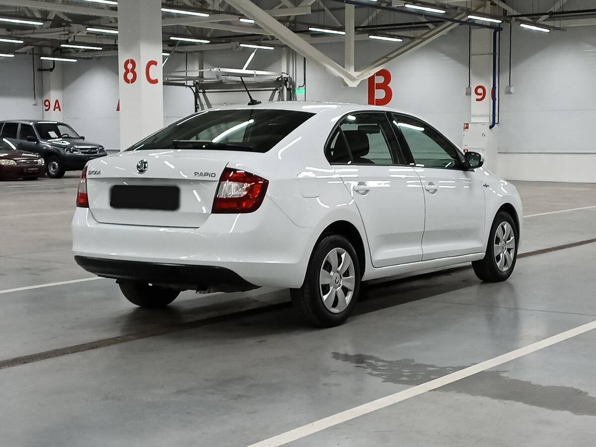 Skoda Rapid б/у, 2019, Автоматическая. Фото: #4