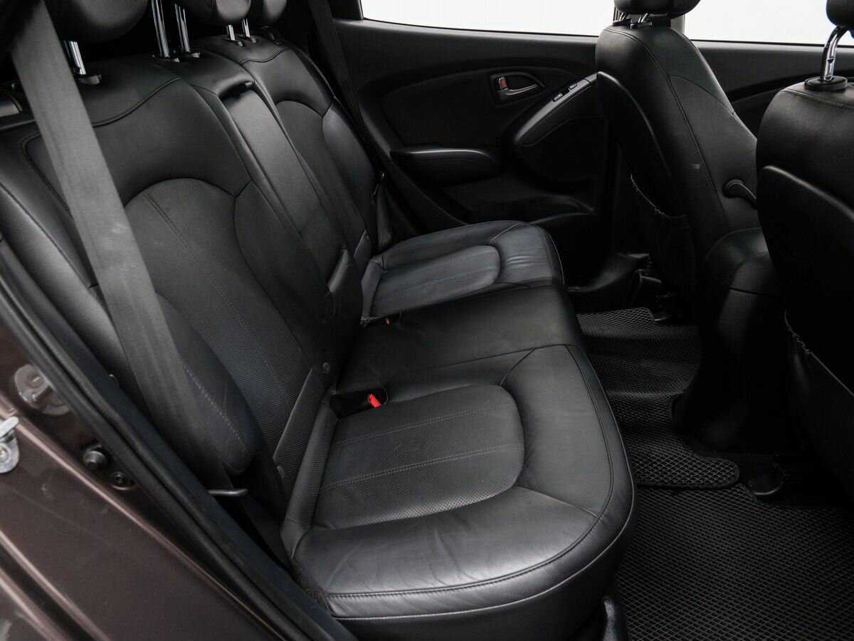 Hyundai ix35 б/у, 2014, Автоматическая. Фото: #8