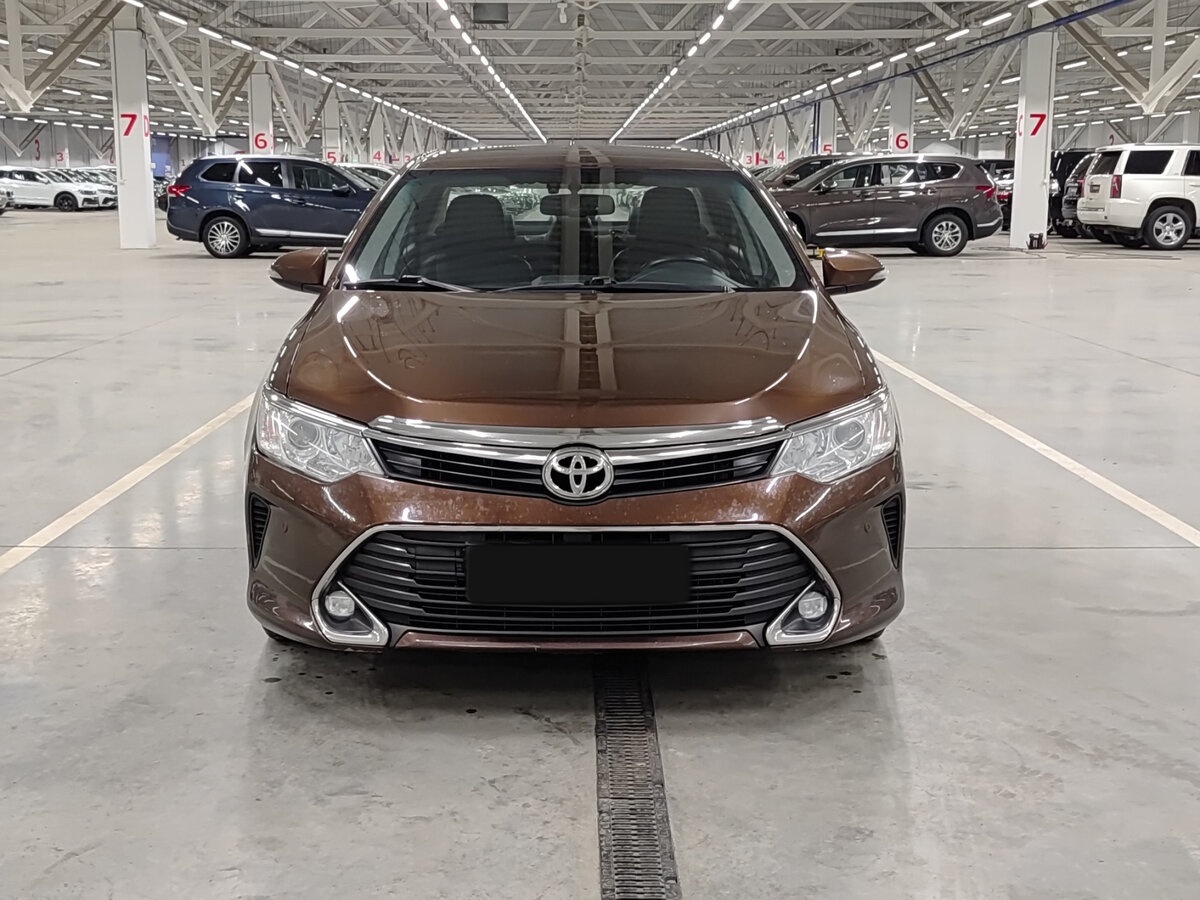 Toyota Camry б/у, 2017, Автоматическая. Фото: #1