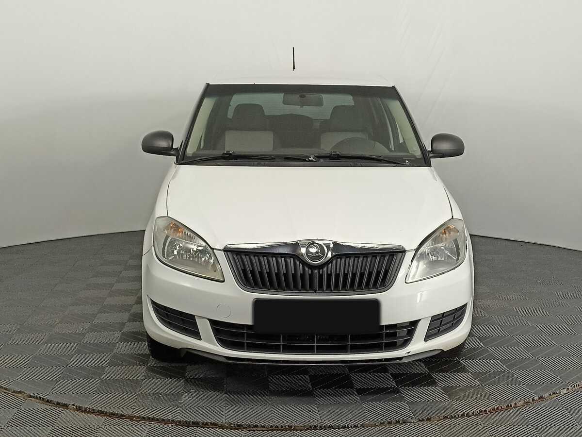 Skoda Fabia б/у, 2013, Механическая. Фото: #1