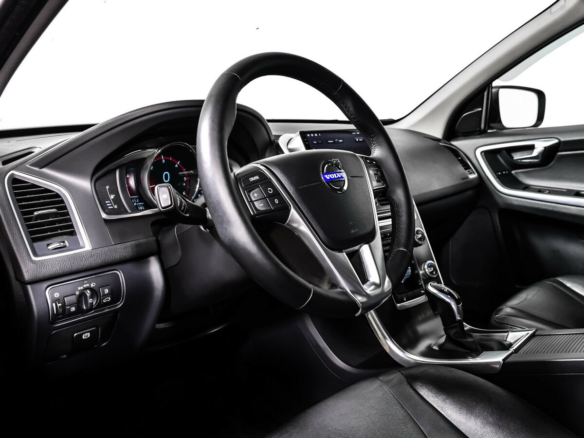 Volvo XC60 б/у, 2015, Автоматическая. Фото: #12