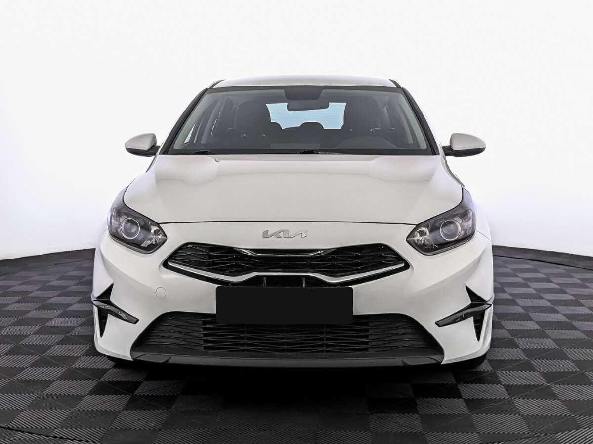 Kia Ceed б/у, 2022, Автоматическая. Фото: #1