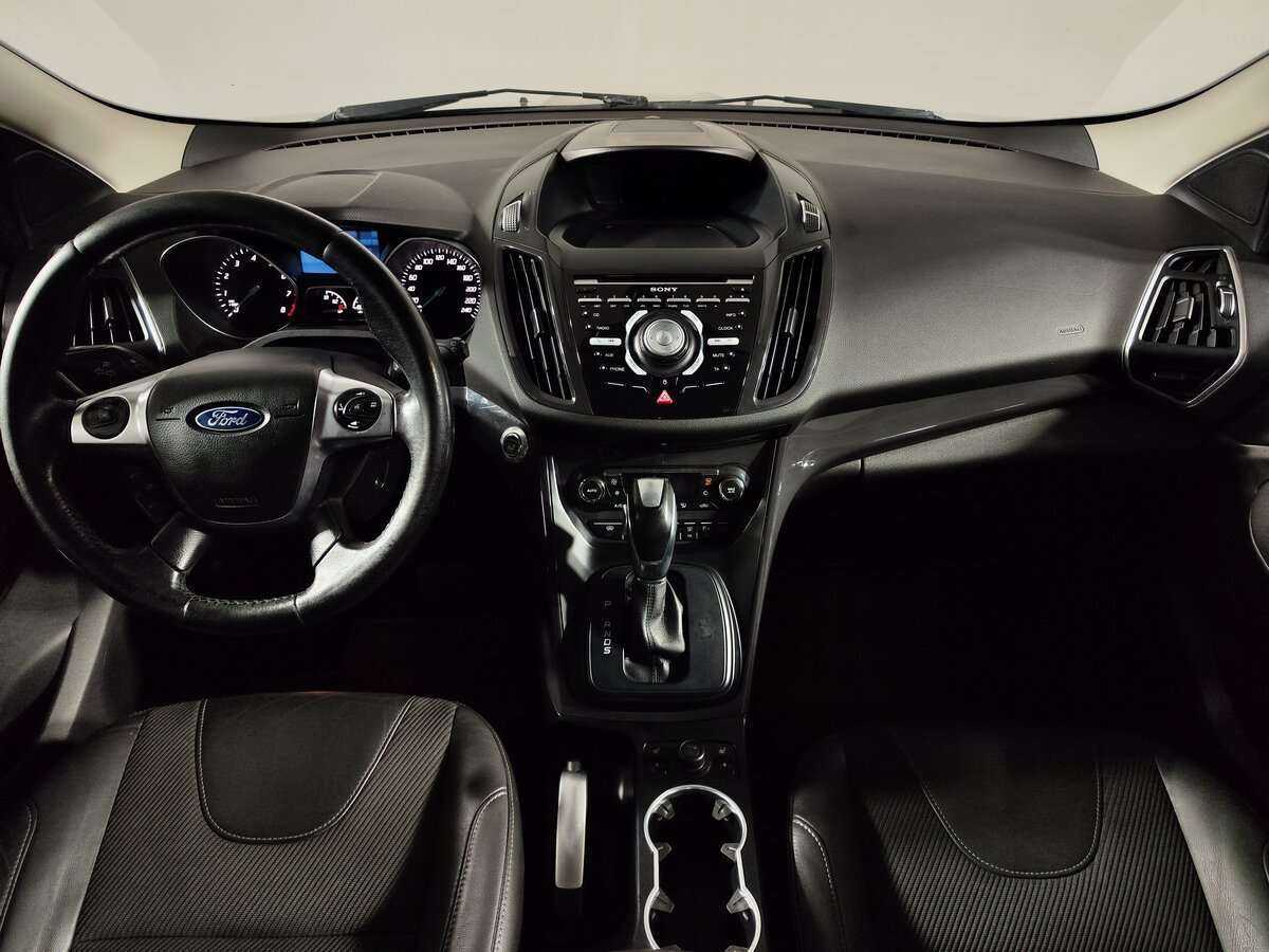 Ford Kuga б/у, 2015, Автоматическая. Фото: #6