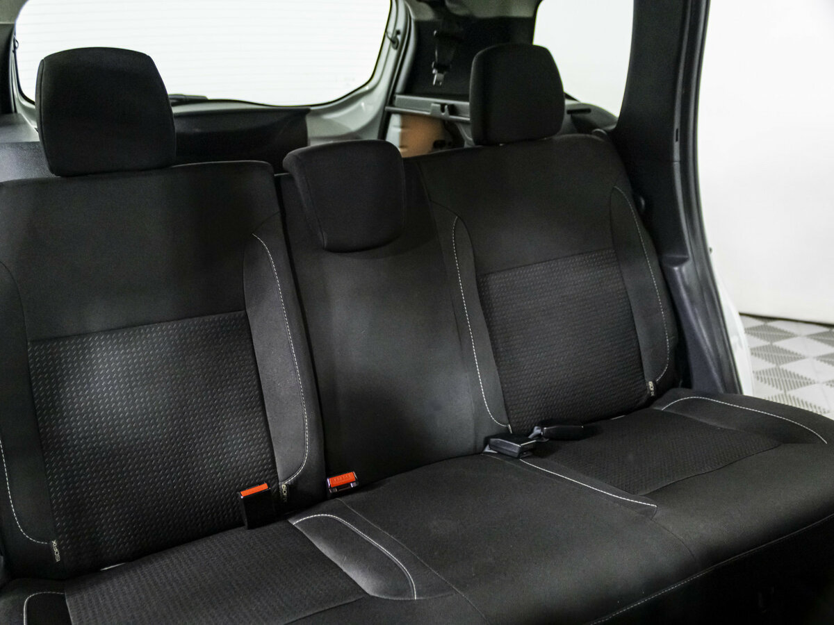 Renault Duster б/у, 2020, Механическая. Фото: #9