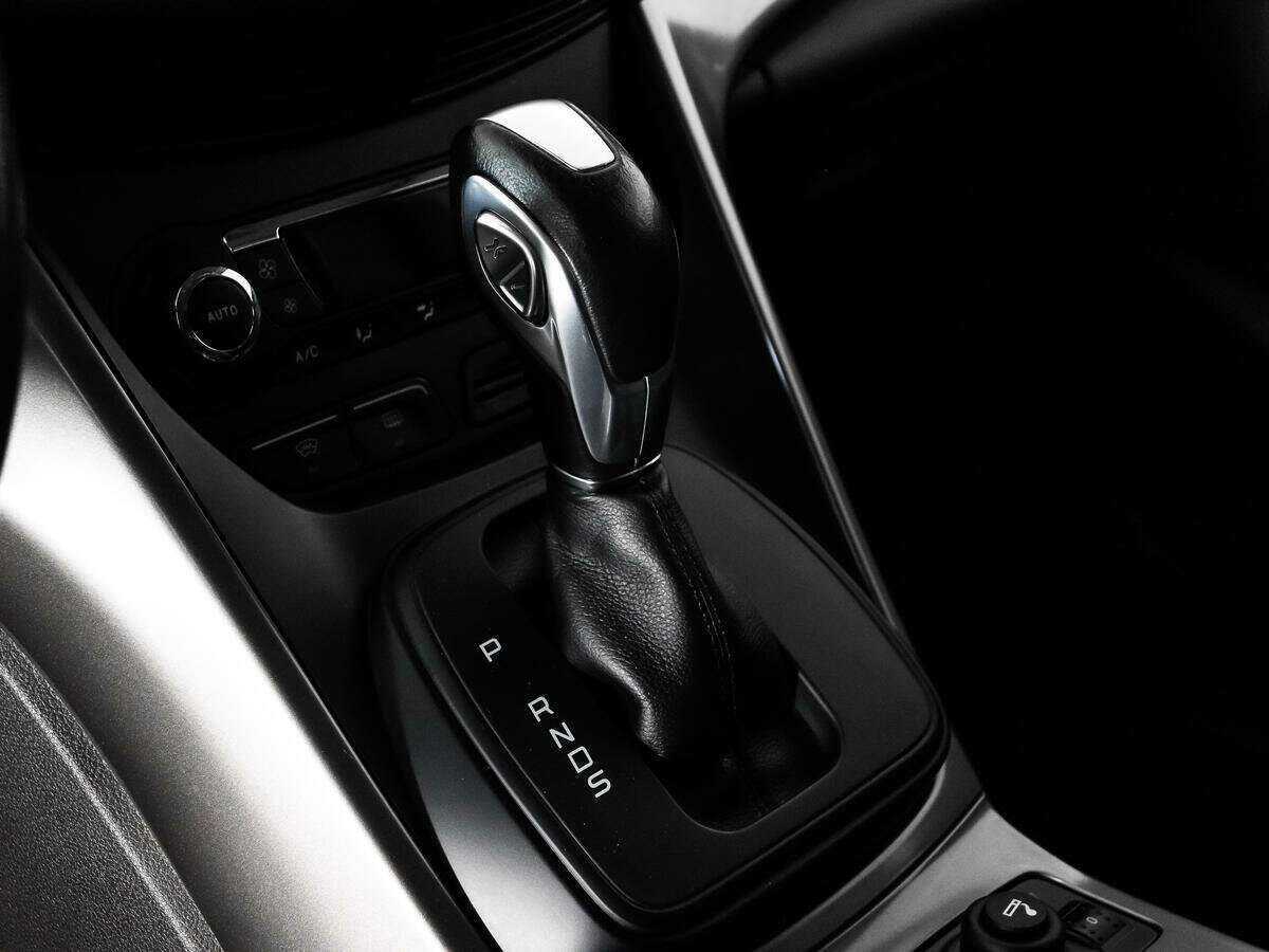Ford Kuga б/у, 2016, Автоматическая. Фото: #9