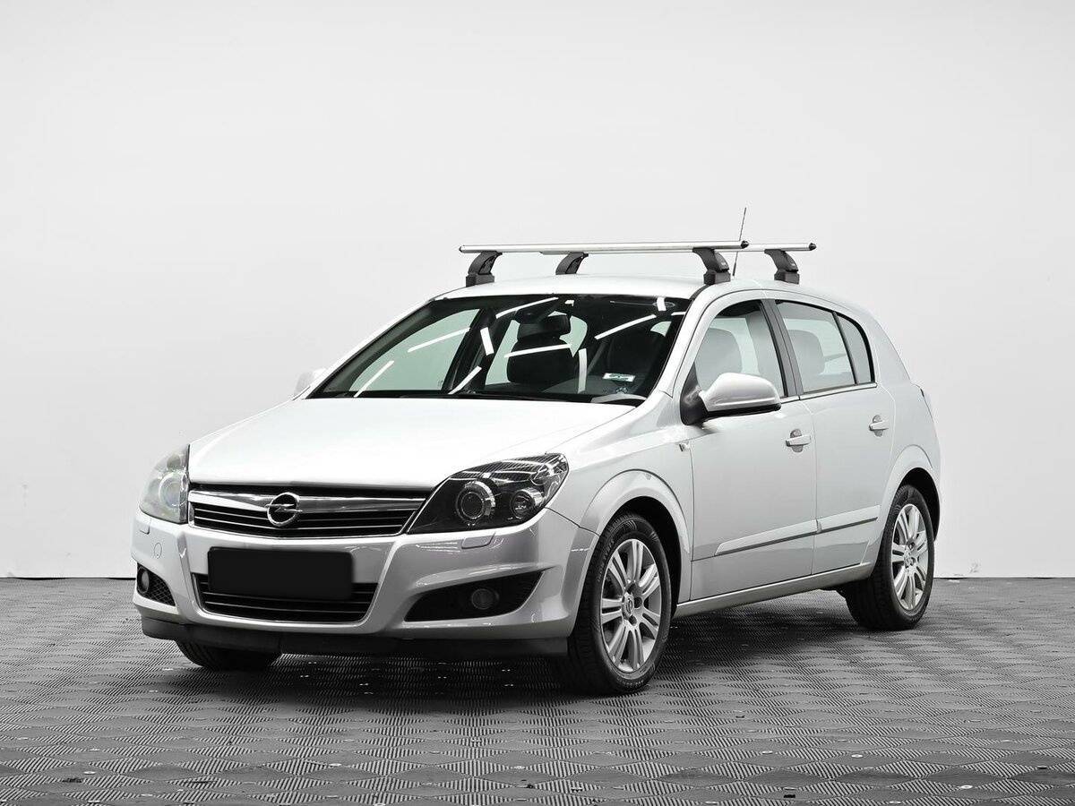 Opel Astra б/у, 2012, Автоматическая. Фото: #0