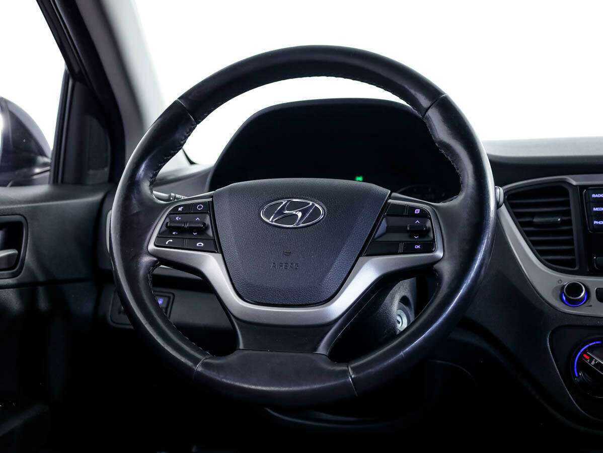 Hyundai Solaris б/у, 2018, Механическая. Фото: #16