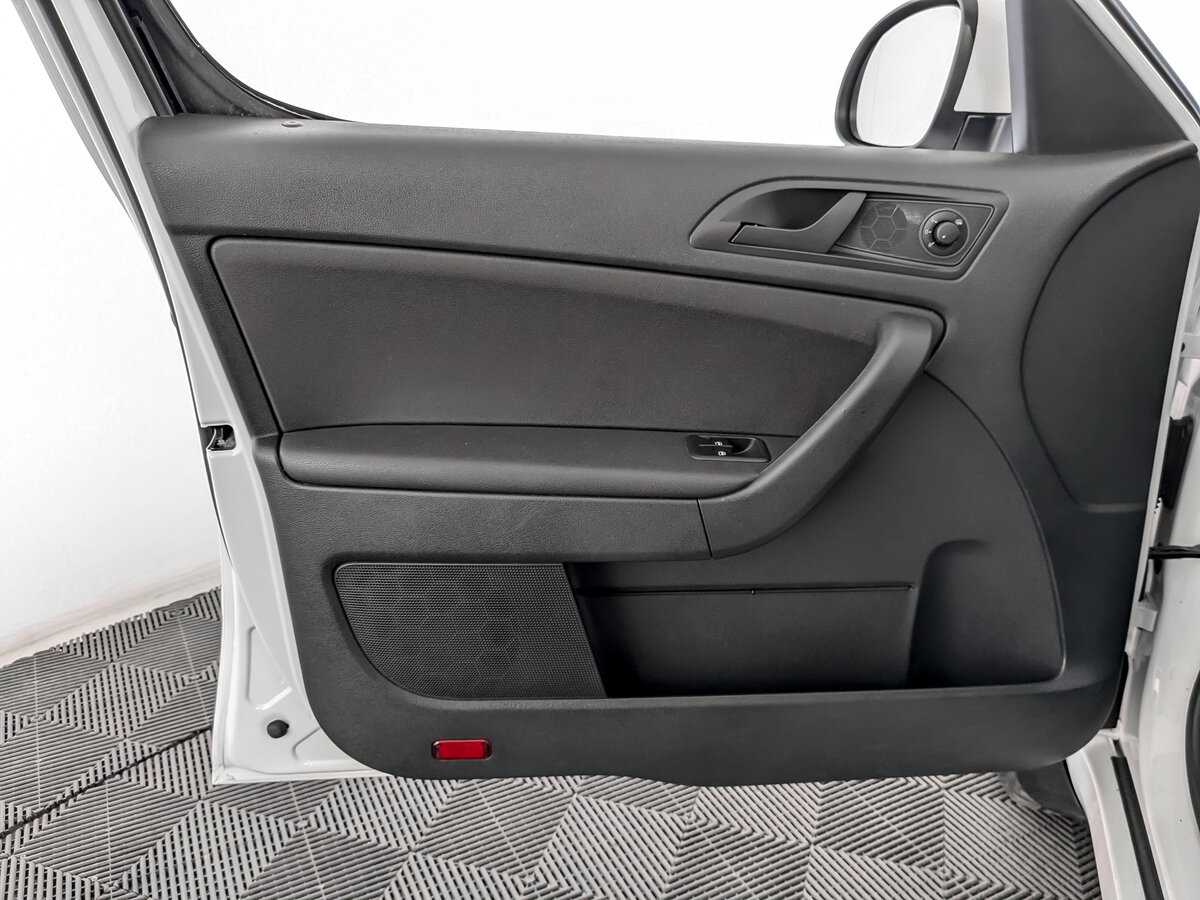 Skoda Yeti б/у, 2014, Механическая. Фото: #14